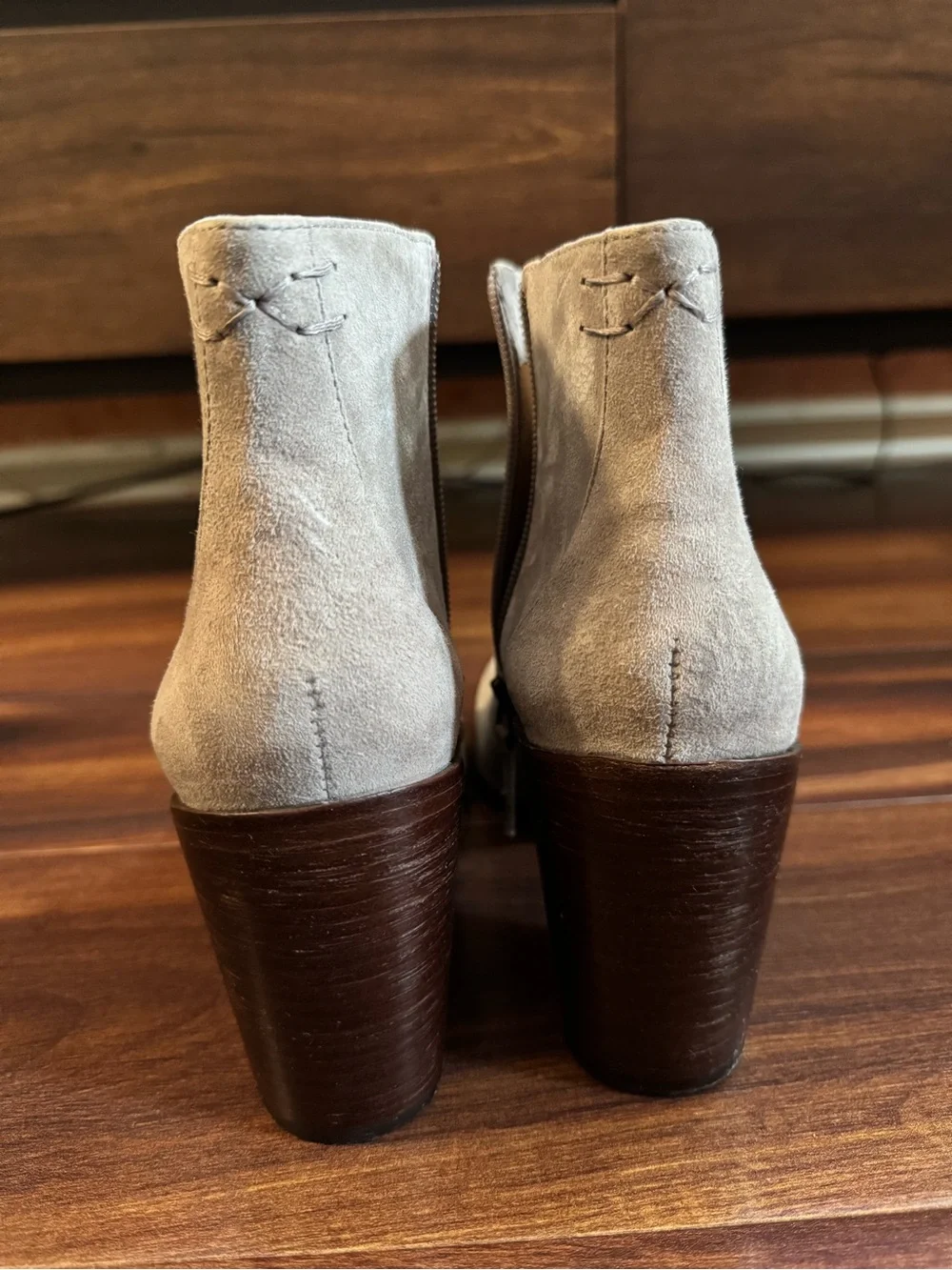 TRASK Beige Suede Leather Side-Zip Closure Ankle Boots Size 9M Made in Brazil